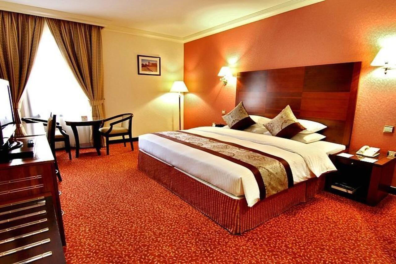 Majan Continental Hotel Маскат Екстер'єр фото