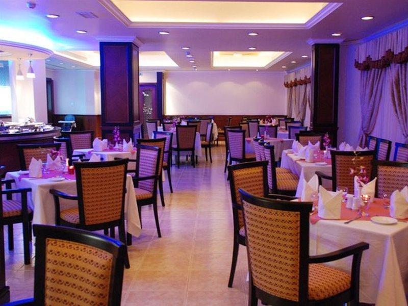 Majan Continental Hotel Маскат Екстер'єр фото